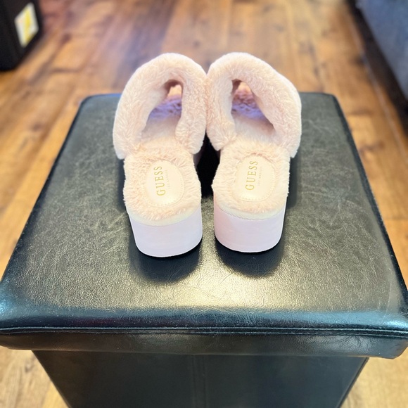 GUESS Blush pink Faux-Fur Platform Slide Slippers - Picture 4 of 6